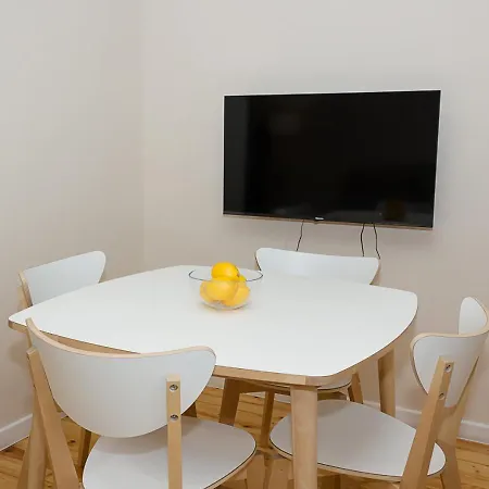 Cozy & Functional By The Opera Lägenhet *